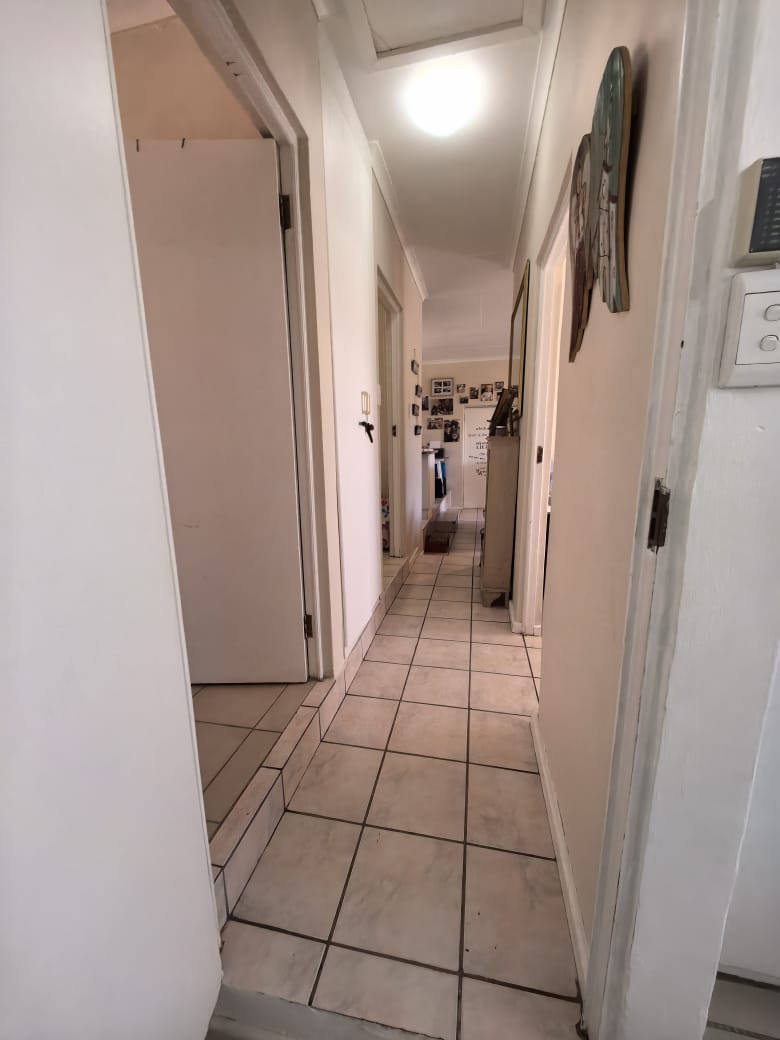 3 Bedroom Property for Sale in Fraaiuitsig Western Cape